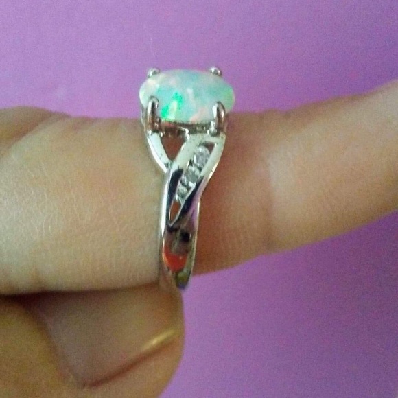 Opal Ring - Picture 5 of 5